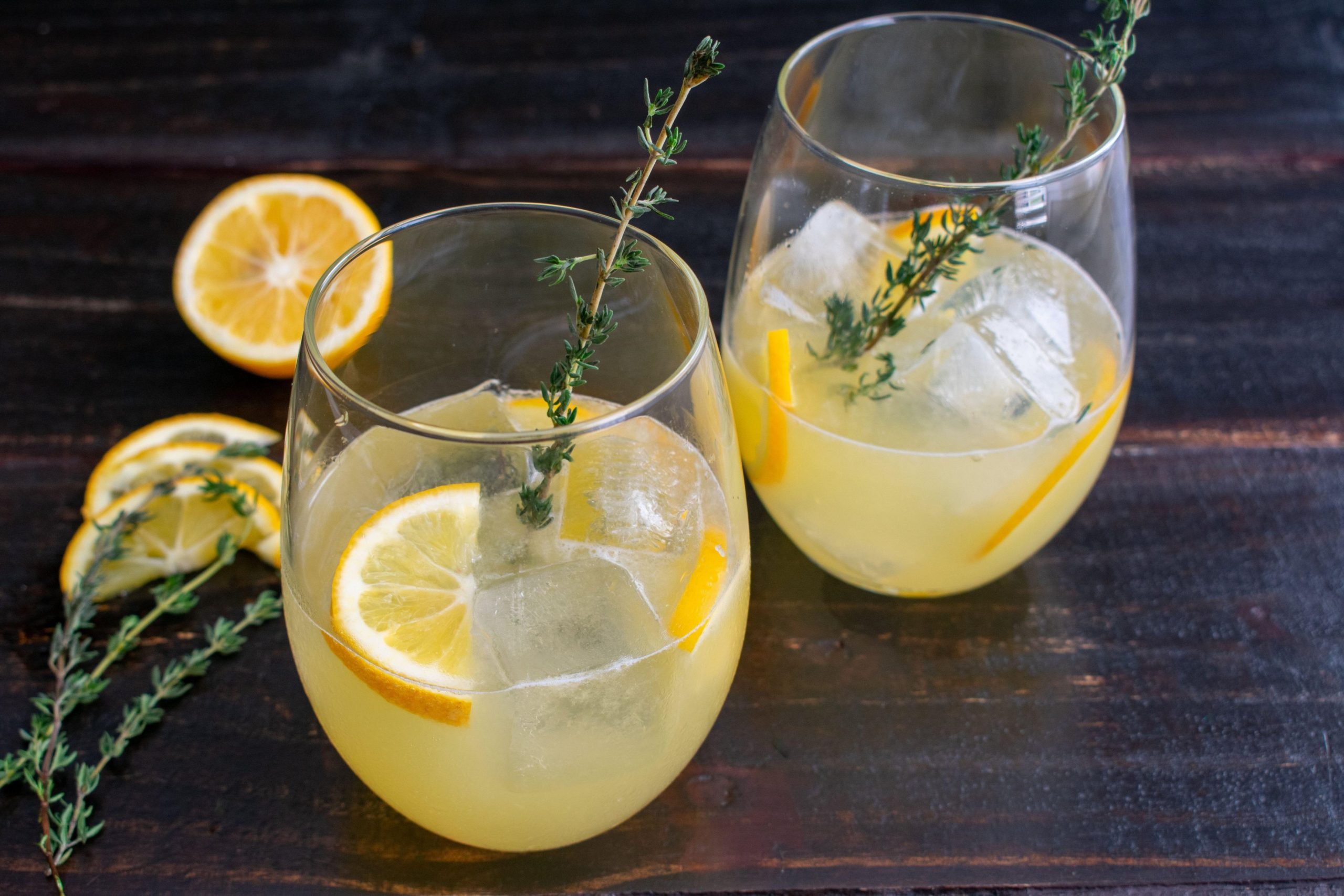 Limonada s timijanom