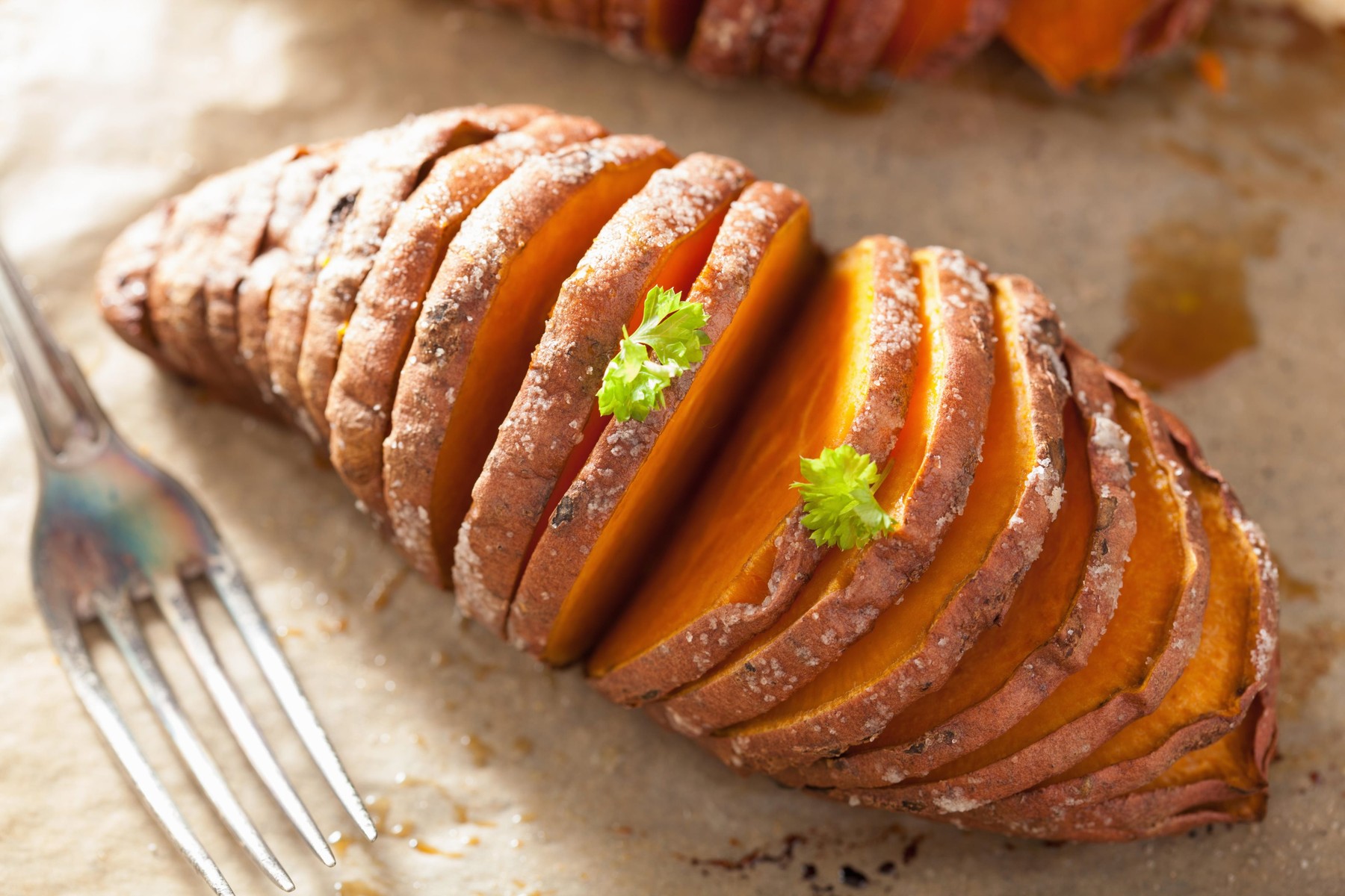 “Hasselback” sladek krompir