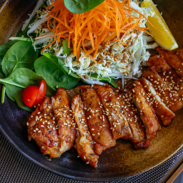 Teriyaki piščanec z zelenjavo