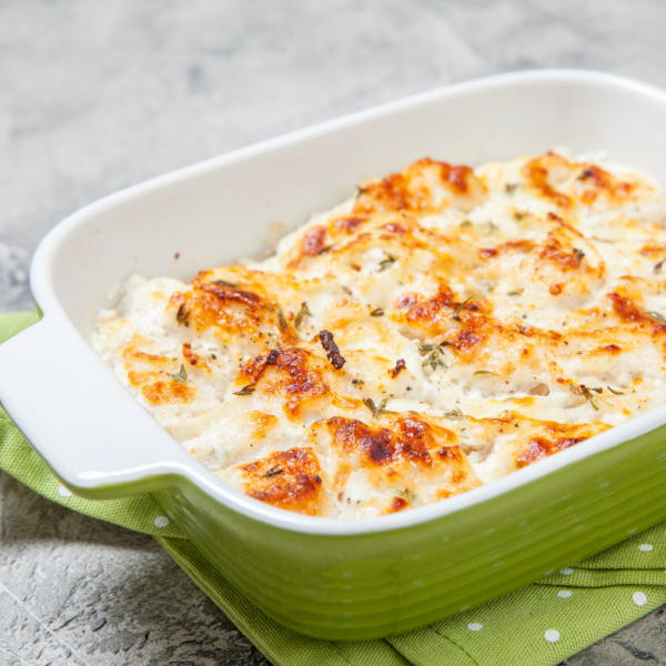 Casserole s klobaso in sirom