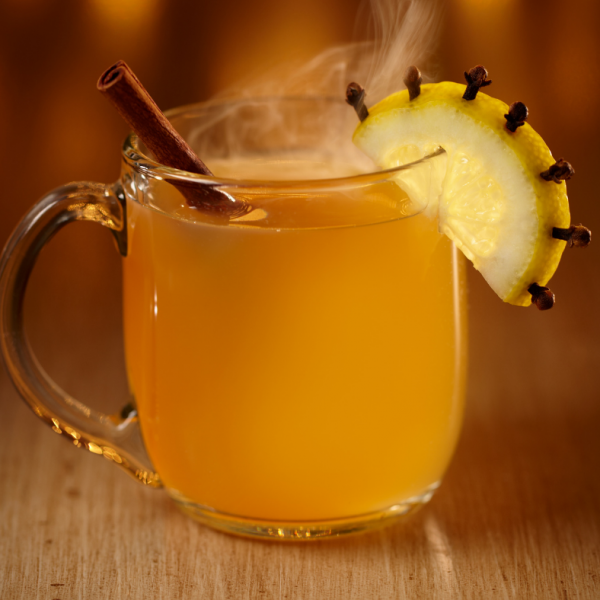 Kamilični kuhan gin