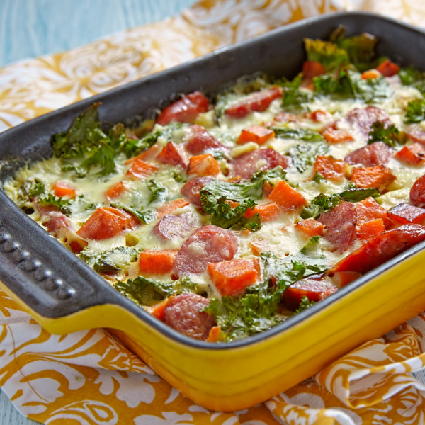 Fritata iz sladkega krompirja in kodrolistnega ohrovta