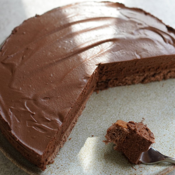 Čokoladna torta iz dveh sestavin